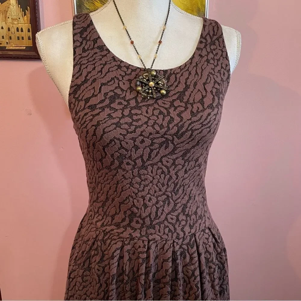 💥Host Pick!💥 Anthropologie Fit & Flare Neovision Leopard Print Midi Dress